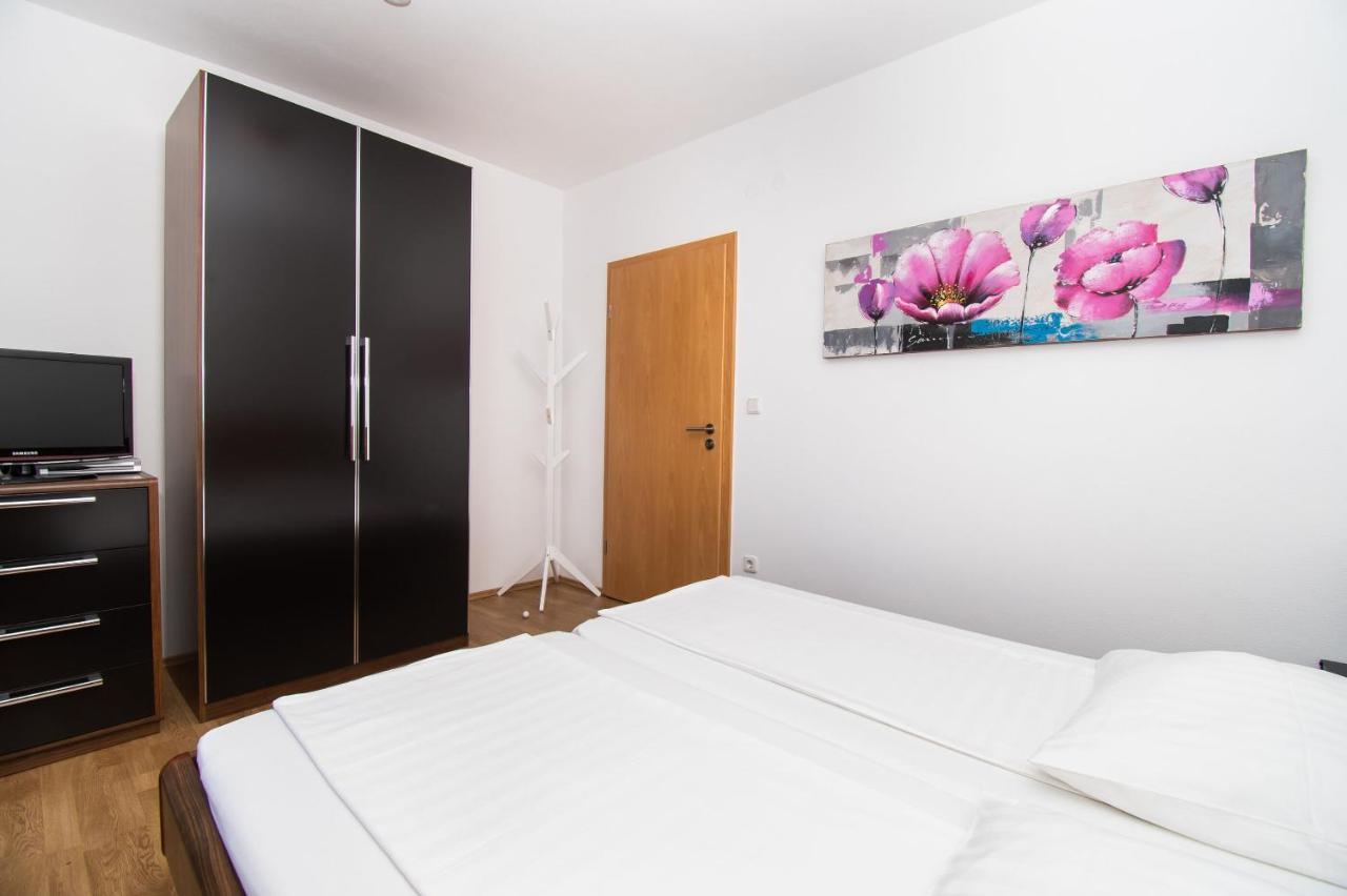Apartments Kendes Vodice Exterior foto